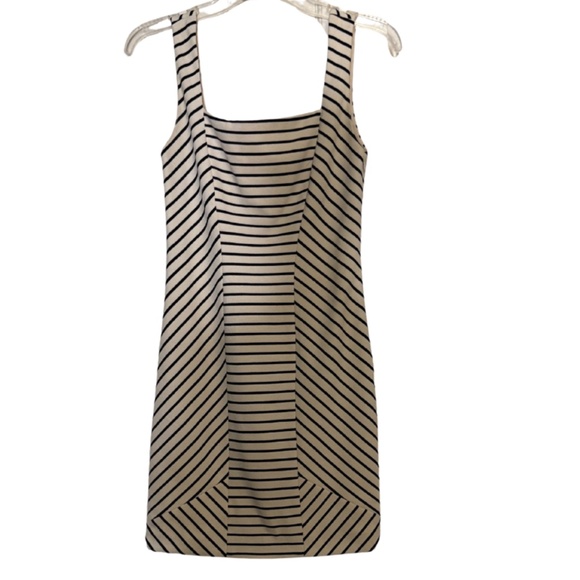 Elegant Striped Sleeveless Mini Dress - Picture 1 of 6